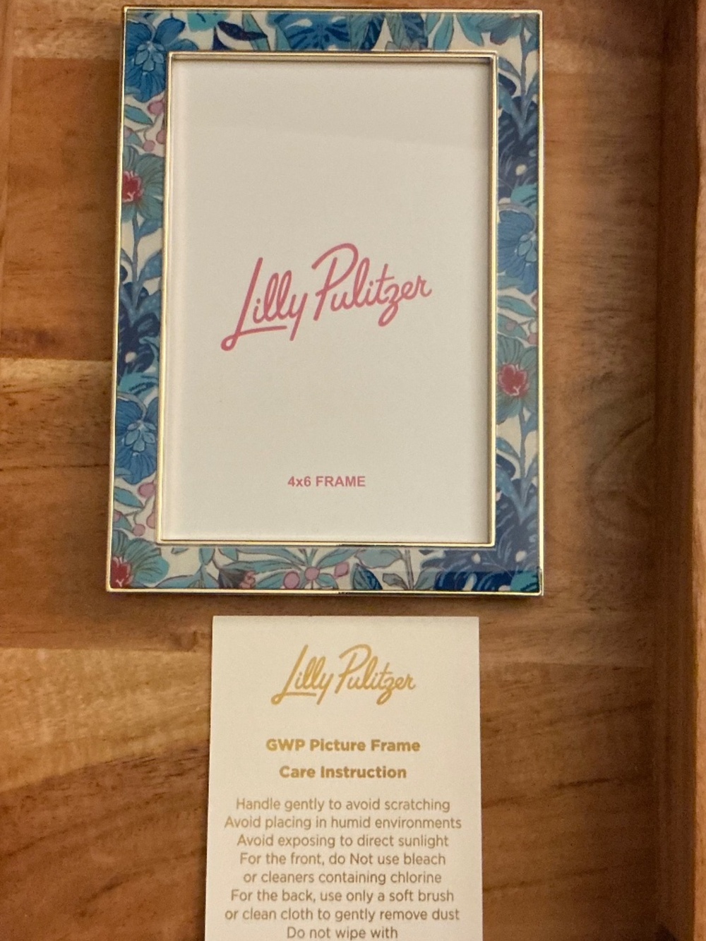 NWT Lilly Pulitzer 4x6 Picture Frame